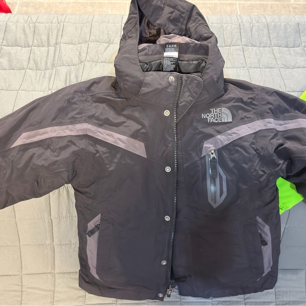 The North Face Kids Black Jacket - Size XS